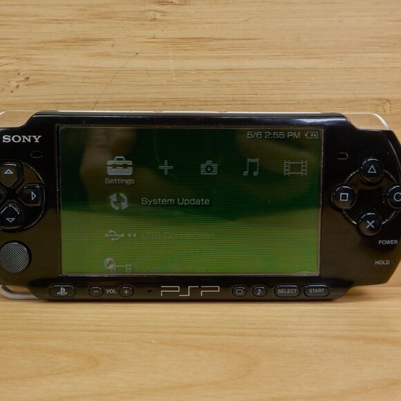 Sony PSP-1003d Playstation Portable Black Console/ Tested - Picture 2 of 6